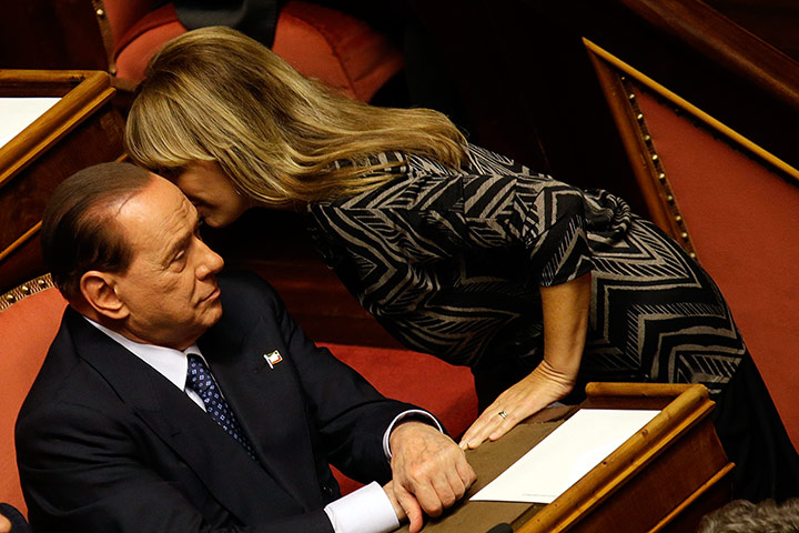 Berlusconi U-Turn: Berlusconi U-Turn