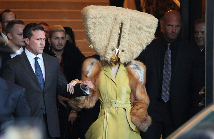 20 Photos: Lady Gaga leaves the Ritz Carlton hotel in Berlin
