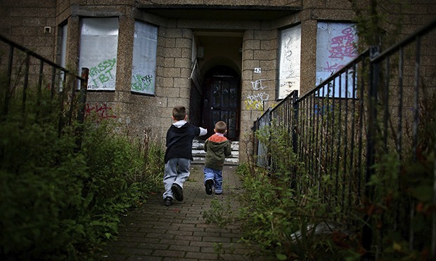 UK child poverty survey exposes 'grinding reality' of cold, damp homes
