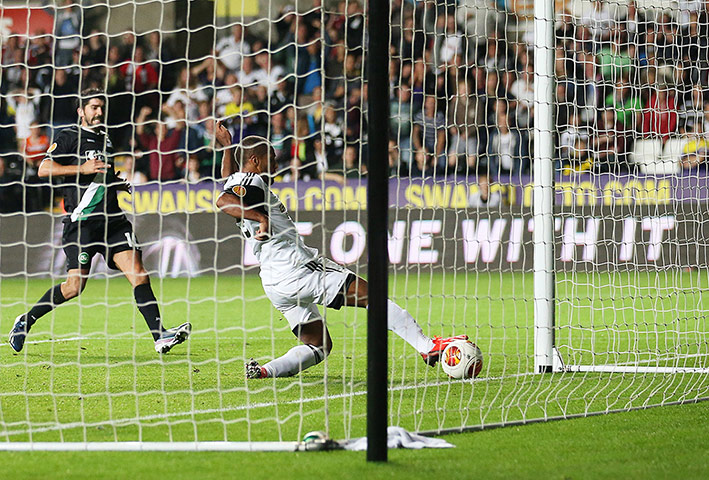 sport: Swansea City v FC St Gallen