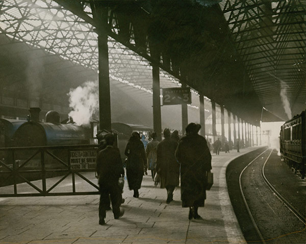Walter Doughty: Exchange Station Manchester 1922
