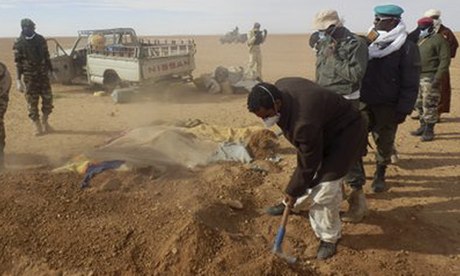 Graves dug for stranded migrants in Sahara