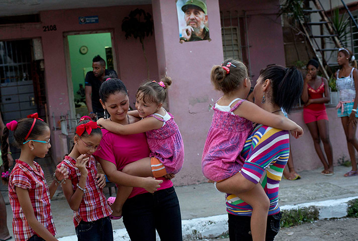 Cuba Twins: Three sets of twins