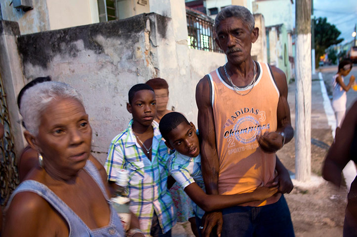 Cuba Twins: Adrian Cueto and twin Arian