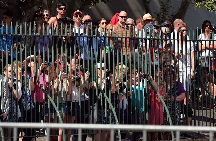 Fleet day three new: People gather to get a glance of Prince Harry 