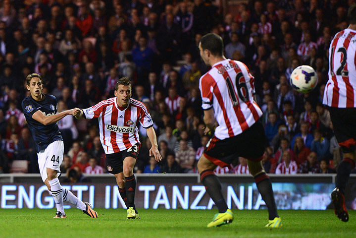 football--: Sunderland v Manchester United - Premier League