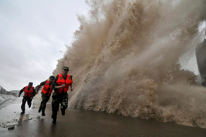 weekend in pictures: Typhoon Fitow approaches China