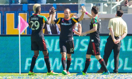 LA Galaxy defeated Chivas USA 5-0