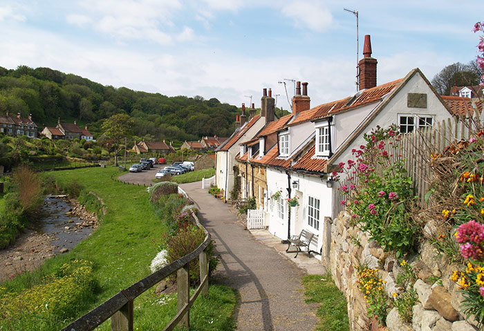 Snooping around: Country house in Sandsend 