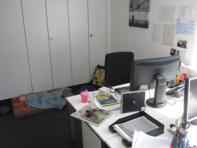 Working parents gallery: Working parents 7