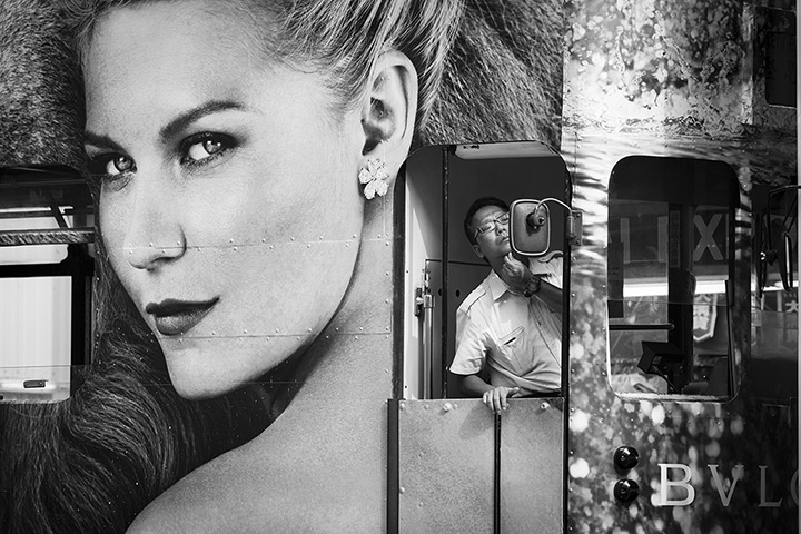 CBRE winners: The winning entry: 9am, Hong Kong – Looking good at work