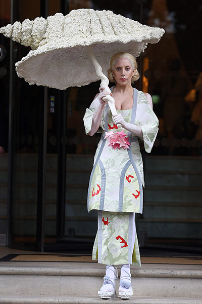 20 Photos: Lady Gaga leaves the Langham hotel in London