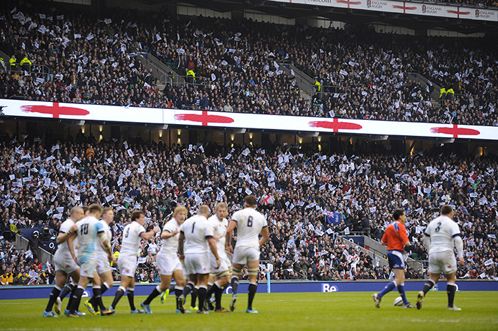 England v Argentina: The crowd celebrate the 2nd try 
