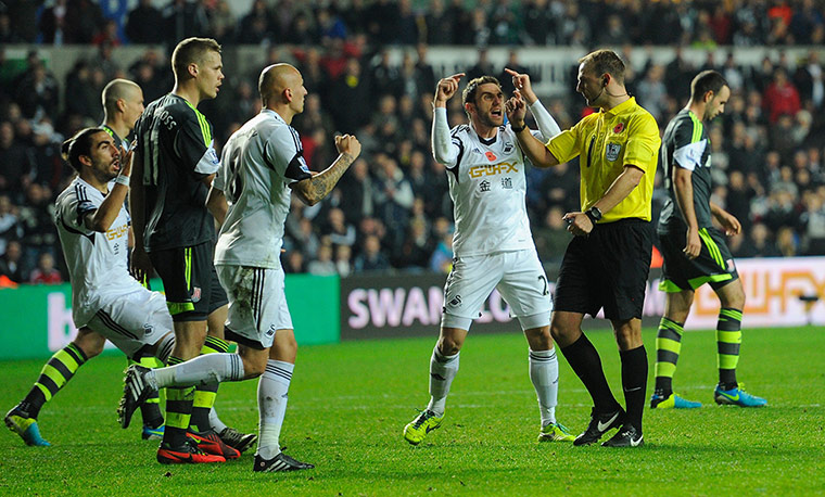 sport///: Swansea City v Stoke City - Premier League