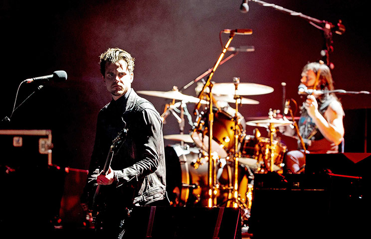 MTV awards performance: MTV awards performance 