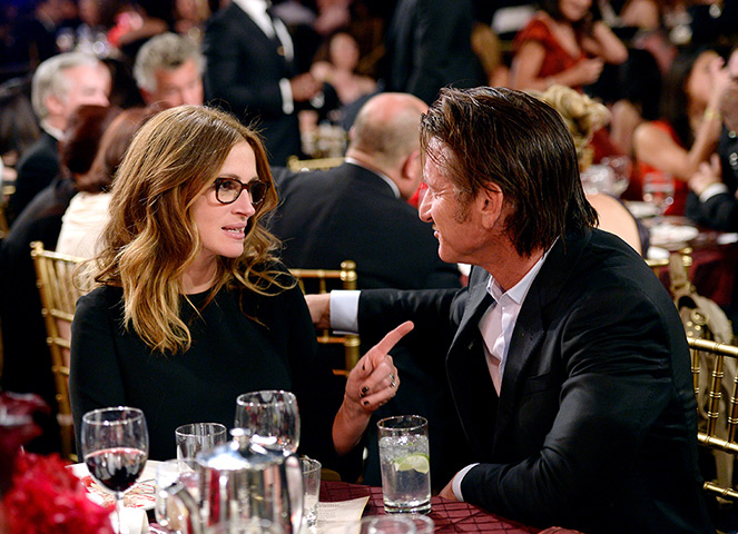 BAFTA LA awards: Actors Julia Roberts and Sean Penn attend