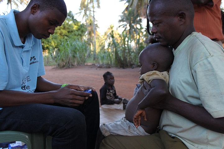 Breath counters in use: inSCALE’s CommCare App being used by a community health worker