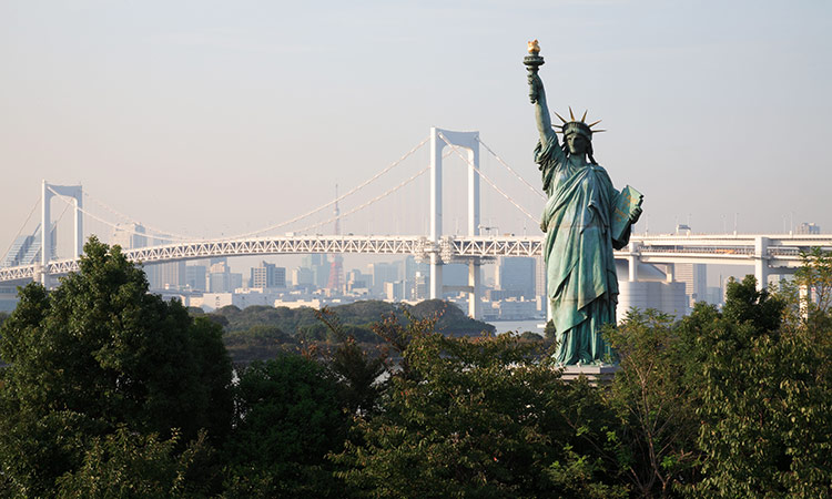 Faketouristattractions: Statue of liberty replica Tokyo