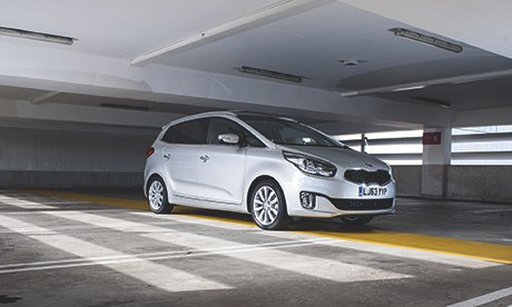 On the road: Kia Carens 1.7