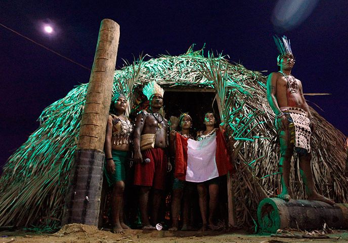 Indigenous Games: Members of Peruvian indigenous ethnic group Haranbut 