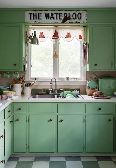 Homes - Remodelista: Green coloured kitchen