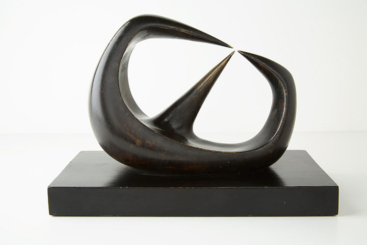 JFK Art: Henry Moore,Three Points
