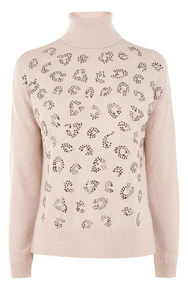 Embellished knitwear: : Embellished knitwear: key fashion trends of the season – in pictures