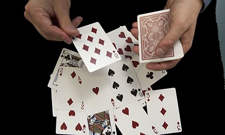 hands-cards-magic-trick