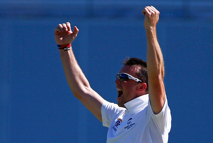 Ashes day three: Graeme Swann celebrates 