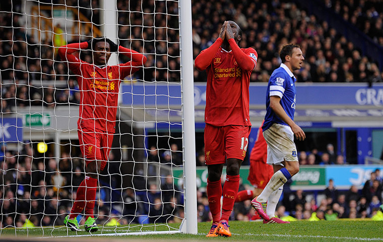 Merseyside derby: Despair for Victor Moses