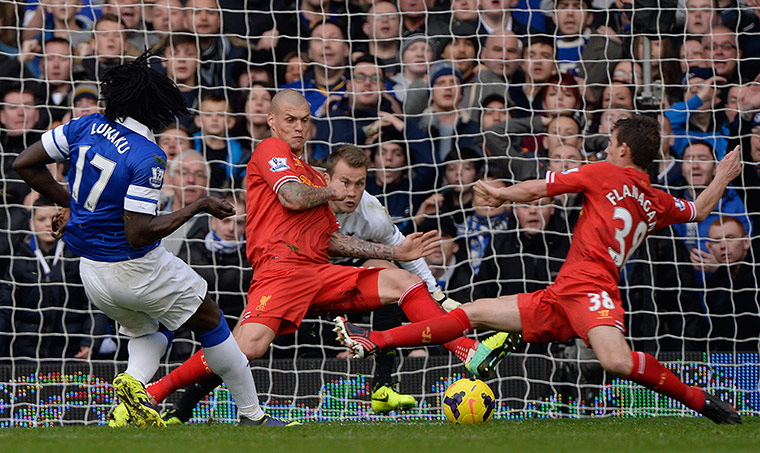 Merseyside derby: Romelu Lukaku scores his 1st and Everton's 2nd