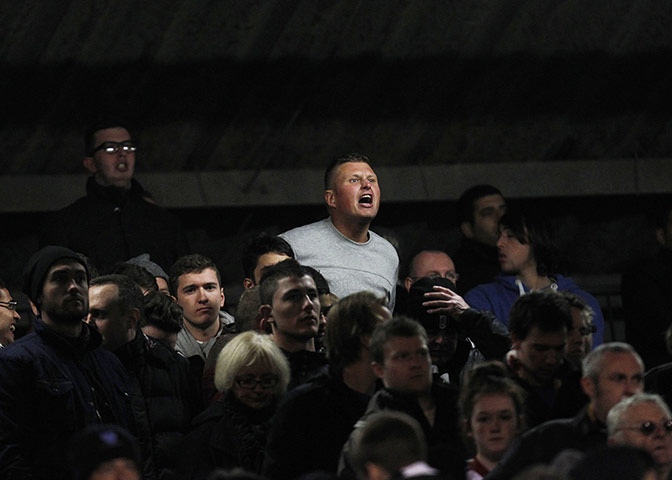 saturday roundup: Fulham fan