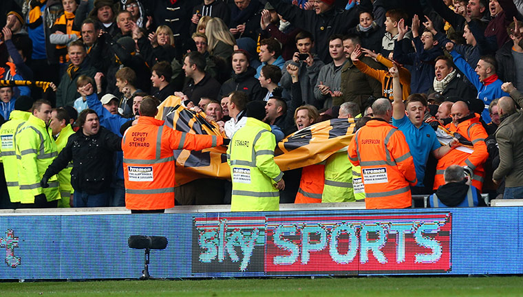 saturday roundup: Hull City fans