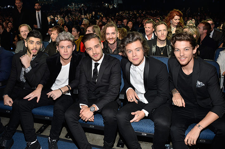 AMA Awards: One Direction seated