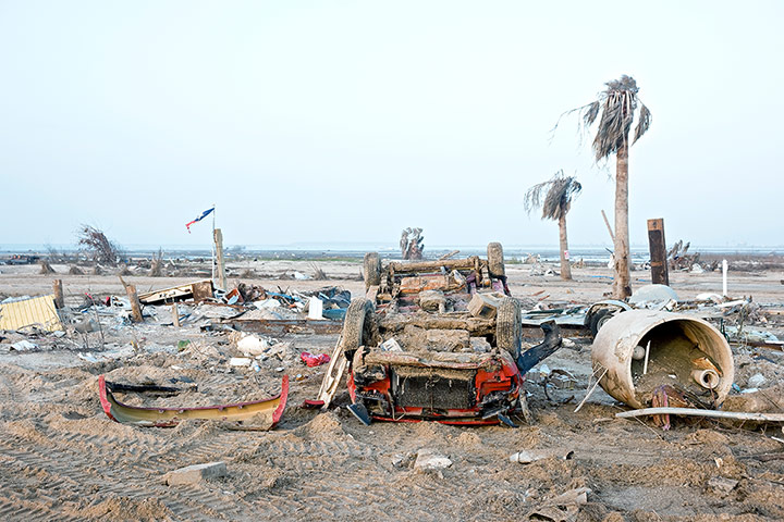 Stormbelt: by Robert Leslie