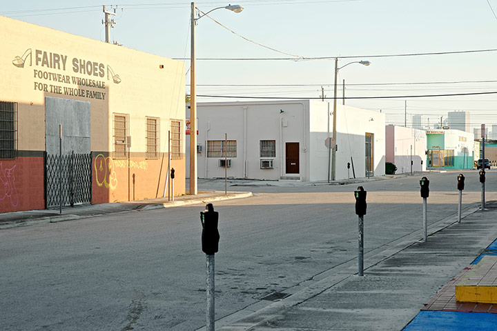 Stormbelt: by Robert Leslie