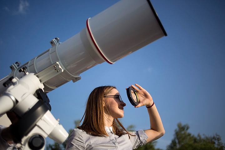 eclipse: the Givatayim Observatory near Tel Aviv