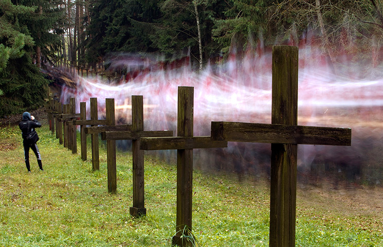 weekend in pictures: mass grave to commemorate the victims of Stalin's regime in Minsk