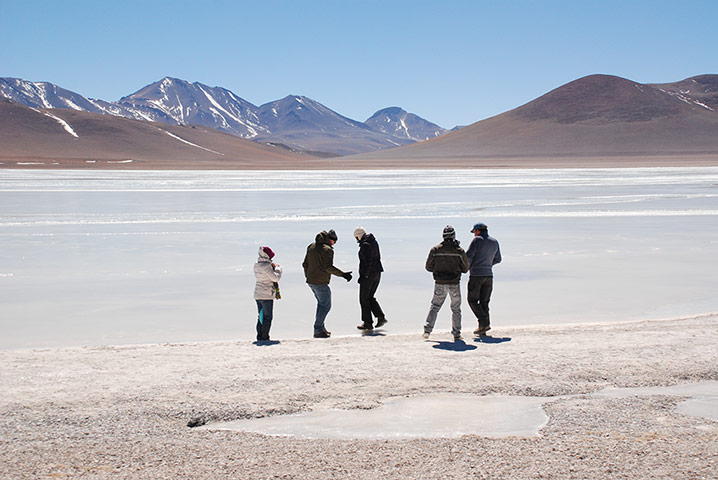 Your Pictures - Frost: Five people standing on laguna blanca in Bolivia