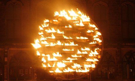 'Spirit' at Durham Cathdral, by Compagnie Carabosse, for Lumiere Durham