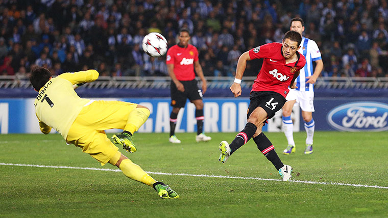 United: Javier Hernandez misses