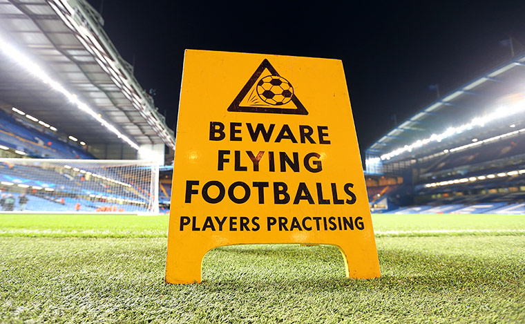 chelsea v schalke: Sign at Stamford Bridge