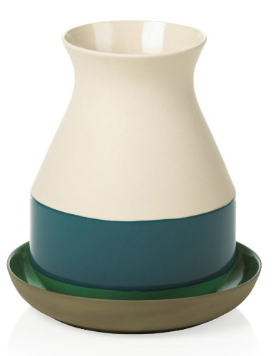Homes - wishlist: cream and blue vase