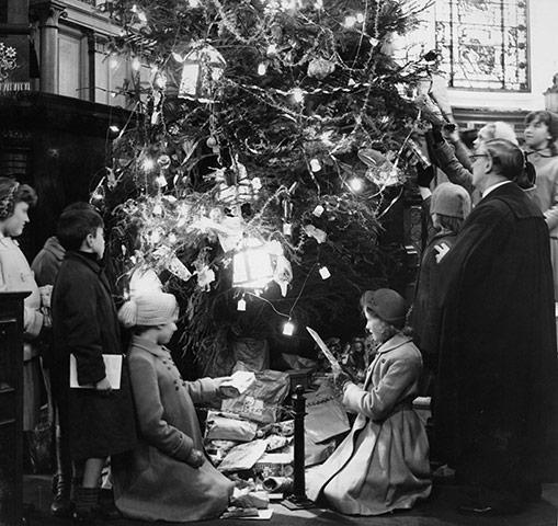 Archive Christmas gallery: Children placing gifts