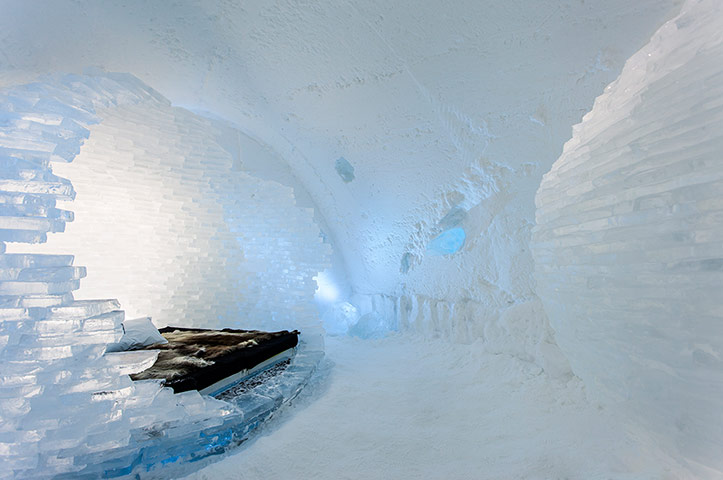 Icehotel, Sweden: Before the Big Bang art suite, Icehotel