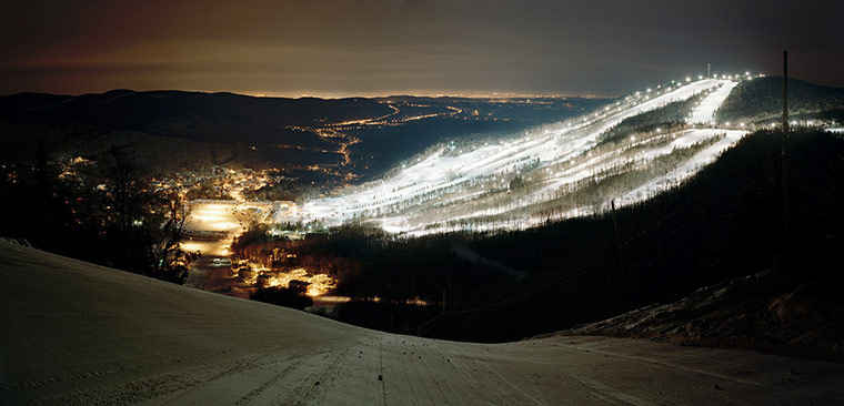 ski-slopes-at-night-015.jpg