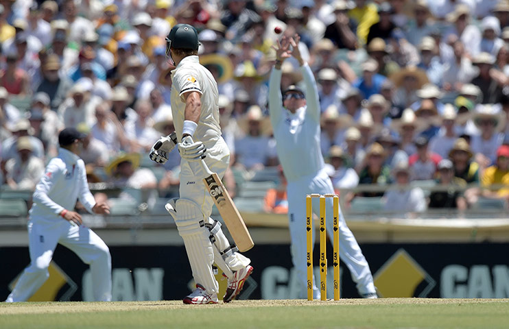 Ashes 3rd test day 1: Shane Watson is caught by Graeme Swann