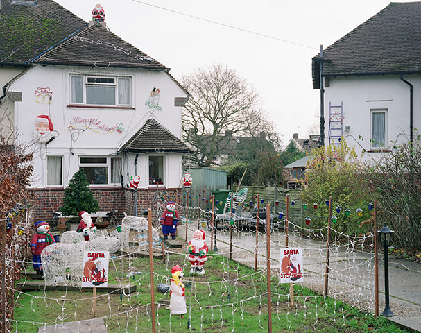 Christmas by artists: Christmas by artists Simon Roberts