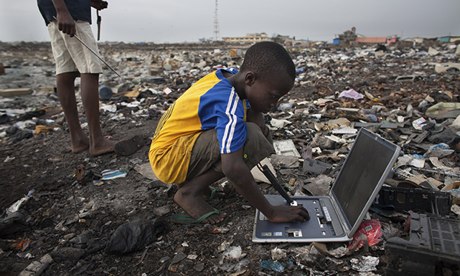 Electronic-waste-in-Agbog-009.jpg