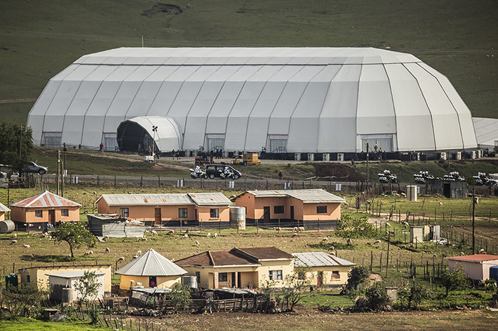 Nelson Mandela: The Body Of Nelson Mandela Arrives In Qunu Ahead of The Burial